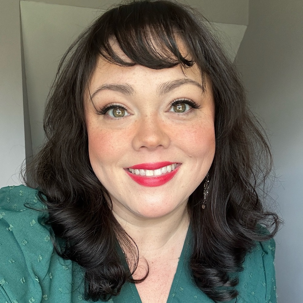 Meet your Posher, Carisa